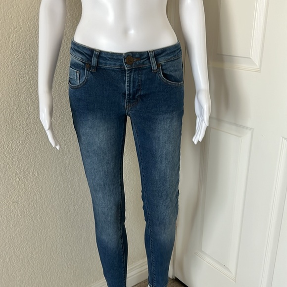 One teaspoon Denim Cali Blue Freebirds 11 skinny low waist Jeans- Size 25 - Picture 2 of 10